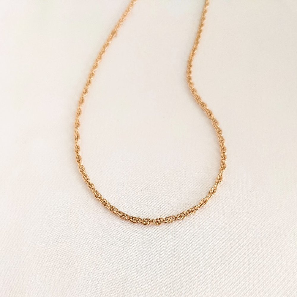 Whitney Chain Necklace - Picture 2 of 3